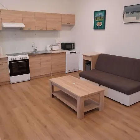 Prenocisca Miklavcic