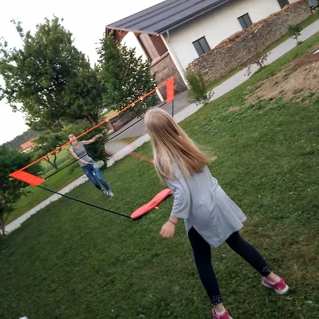 Prenocisca Miklavcic 3* Nova Vas (Bloke)