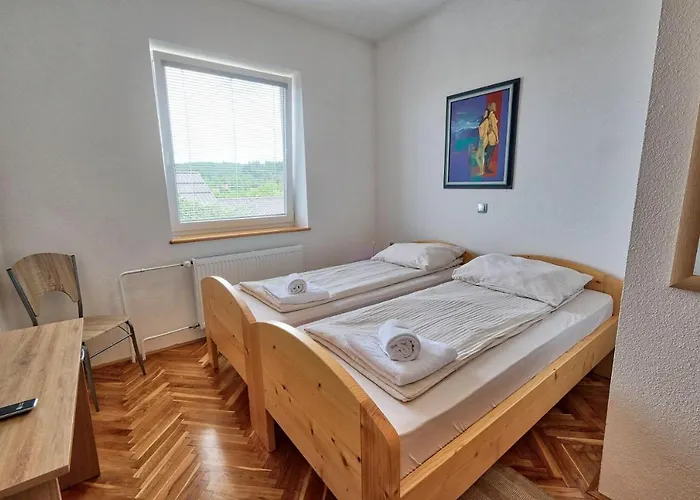 Affittacamere Prenocisca Miklavcic 3*