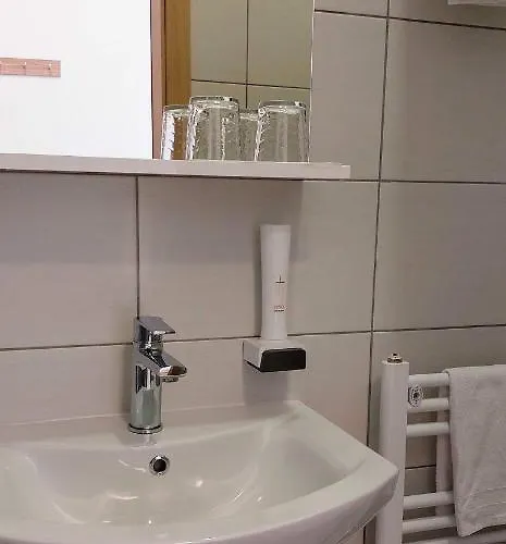 Affittacamere Prenocisca Miklavcic 3*