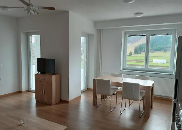 Prenocisca Miklavcic Nova Vas (Bloke)