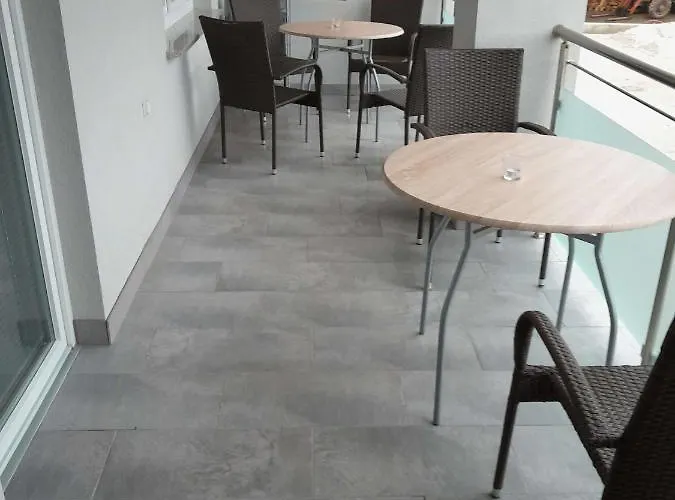 Prenocisca Miklavcic