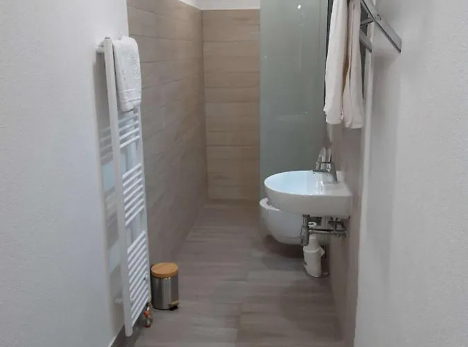 Prenocisca Miklavcic