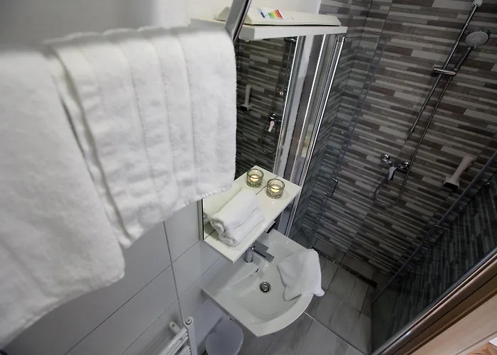 Prenocisca Miklavcic Affittacamere